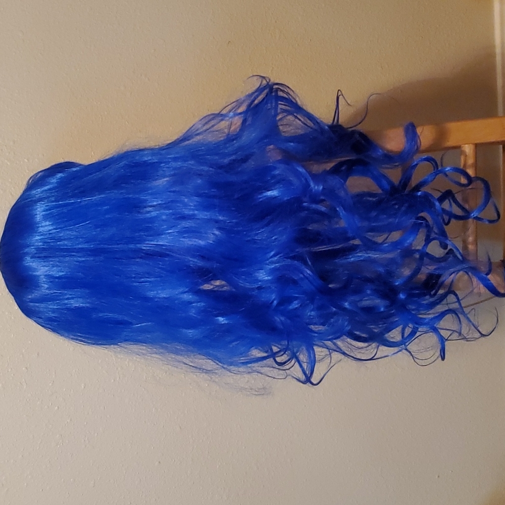 Blue long wig